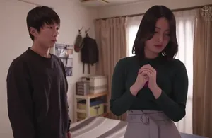 Thấy bố xoạc mẹ kế mãi không có thai, cậu con trai ra tay giúp đỡ